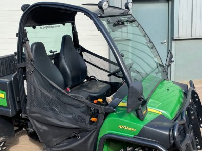 John Deere 855M Gator