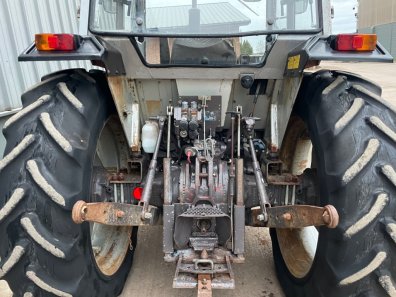 Massey Ferguson 365 Lo-Profile