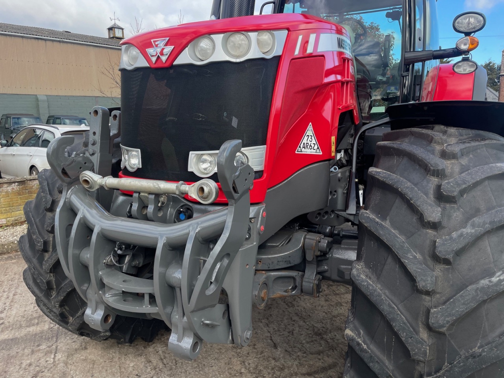 Massey Ferguson 8740