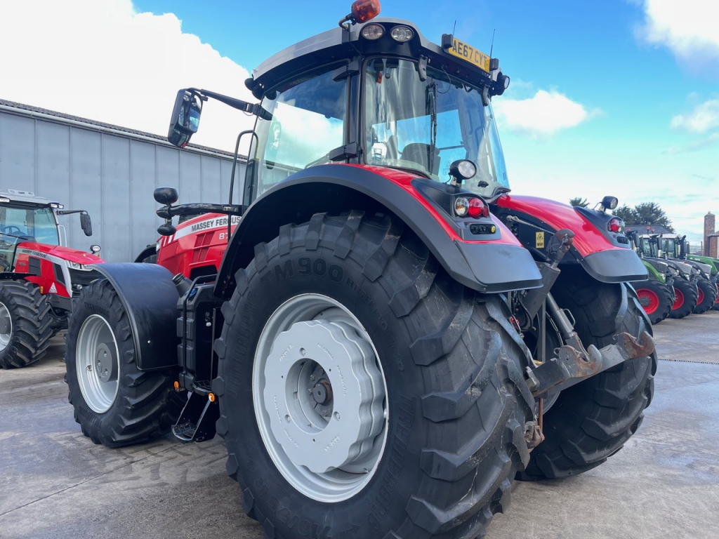 Massey Ferguson 8740