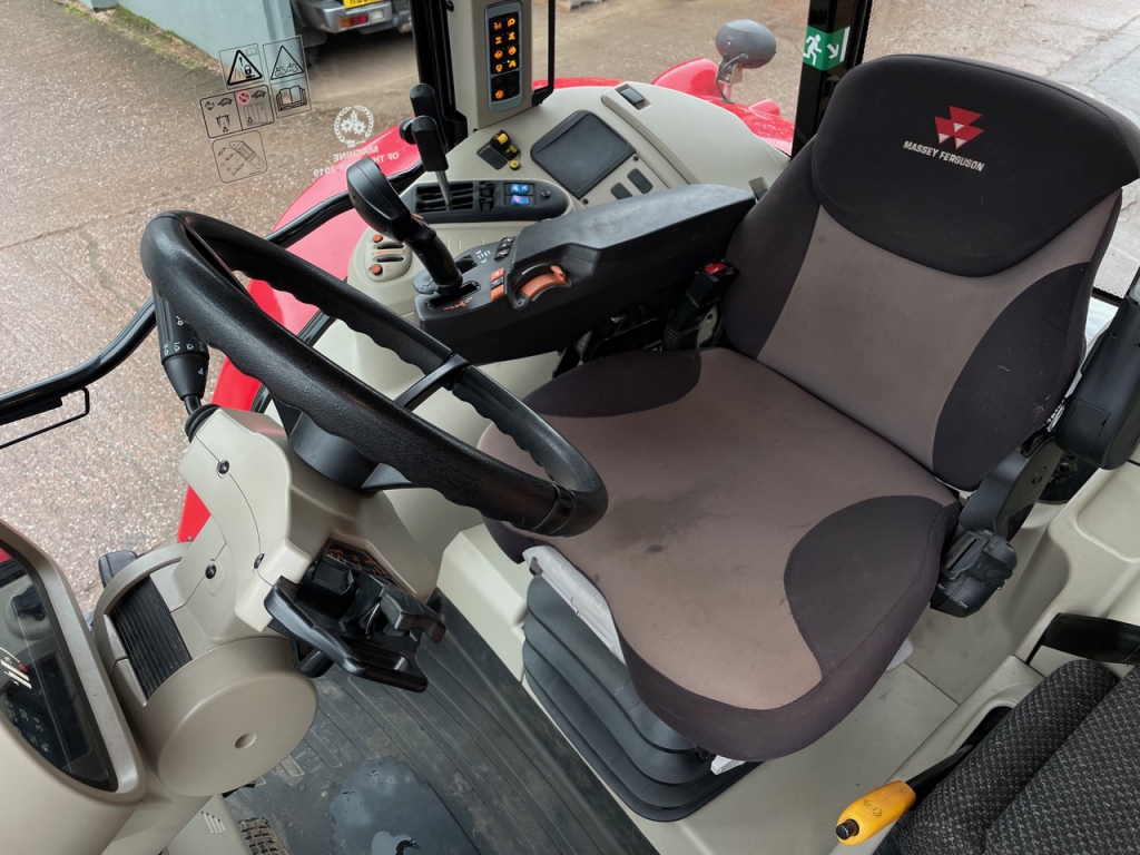 Massey Ferguson 7719S Efficient