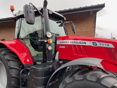 Massey Ferguson 7719S Efficient