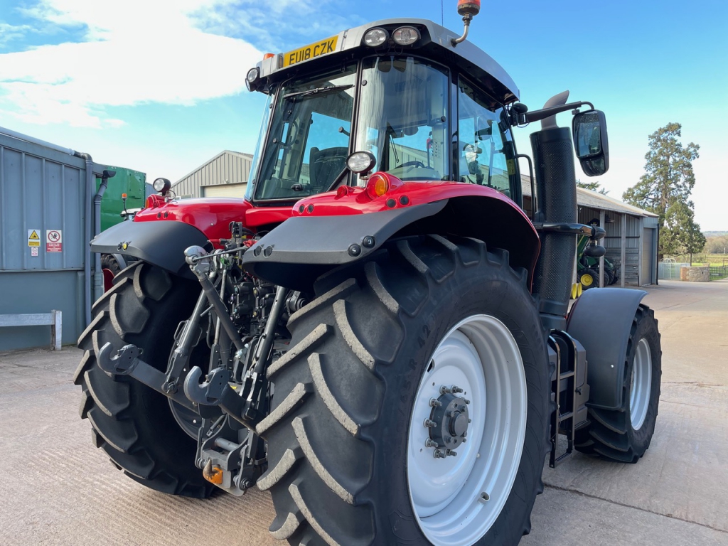 Massey Ferguson 7720S Efficent