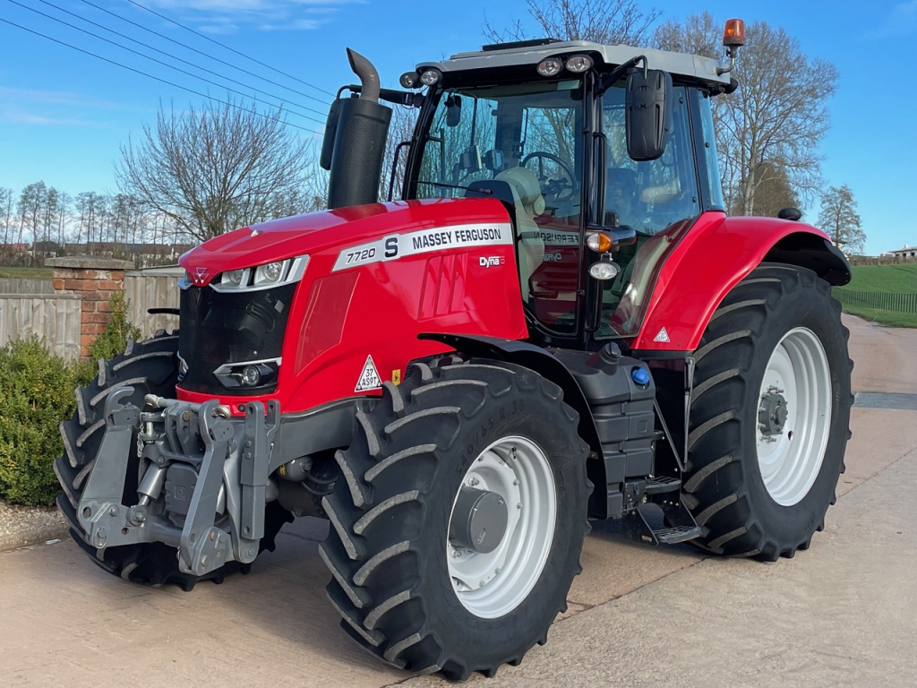Massey Ferguson 7720S Efficent