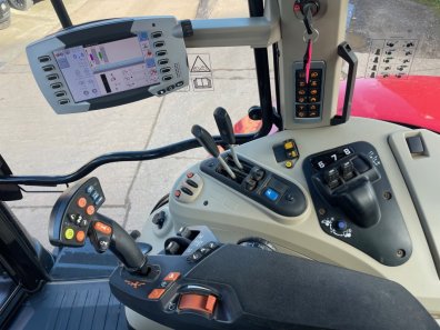 Massey Ferguson 7720S Efficent