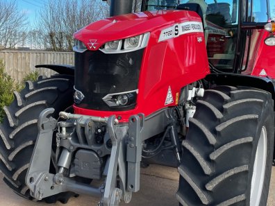 Massey Ferguson 7720S Efficent