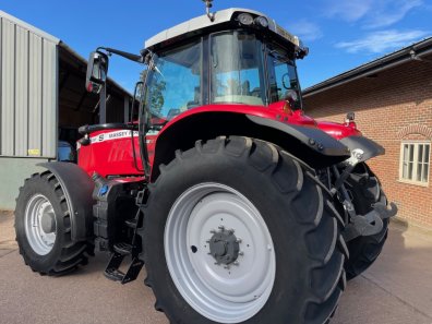 Massey Ferguson 7720S Efficent