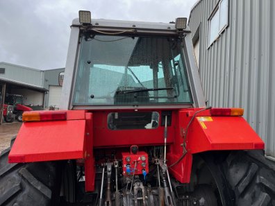 Massey Ferguson 699