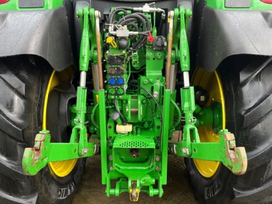 John Deere 6155R