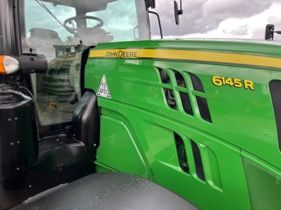 John Deere 6145R