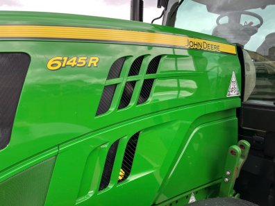 John Deere 6145R