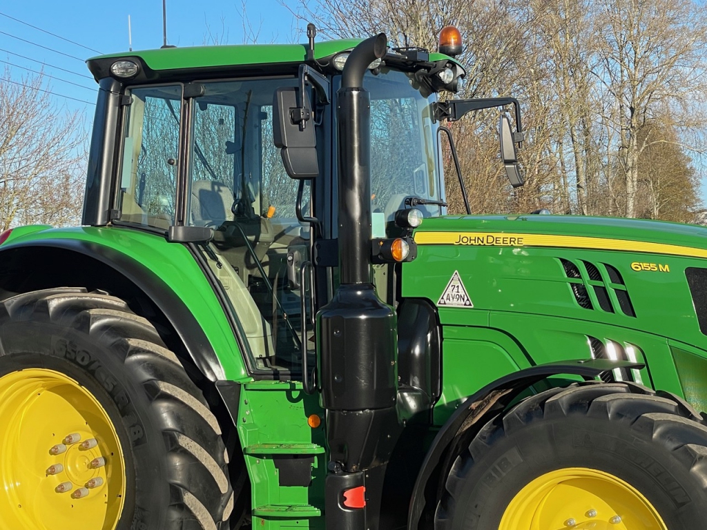 John Deere 6155M