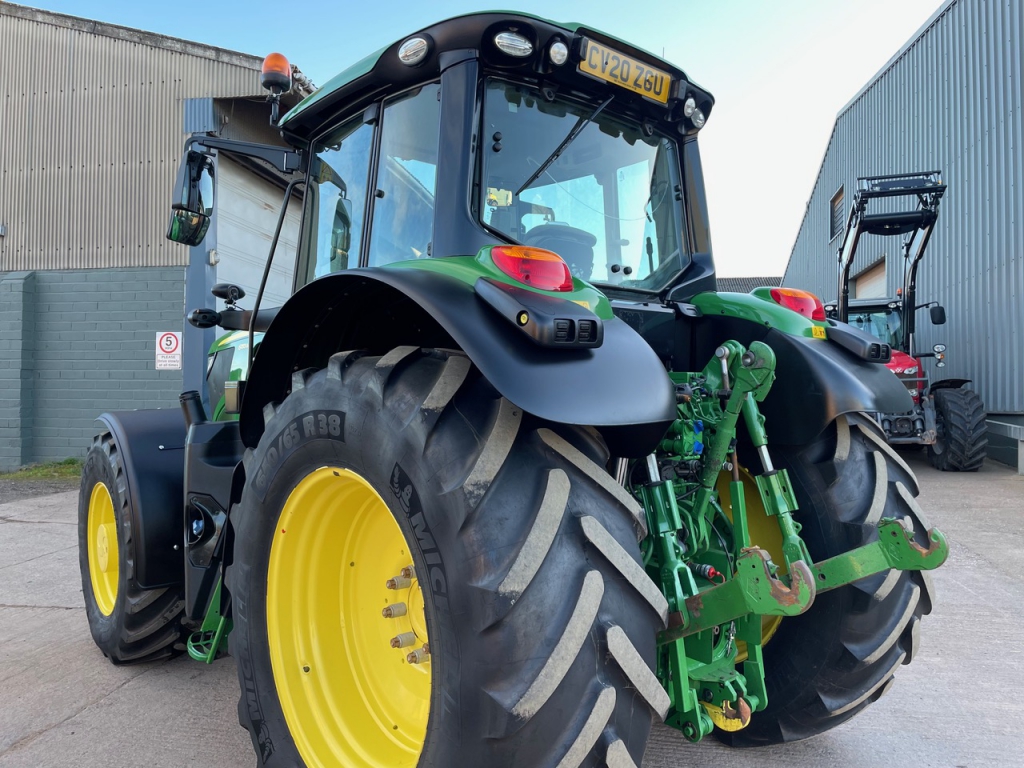 John Deere 6155M