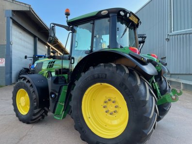 John Deere 6155M