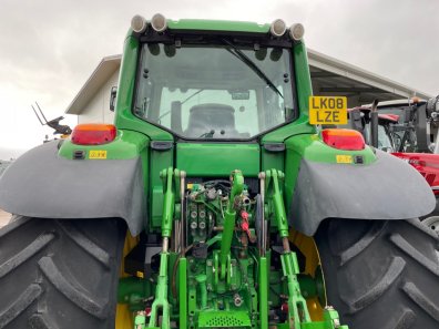 John Deere 6930