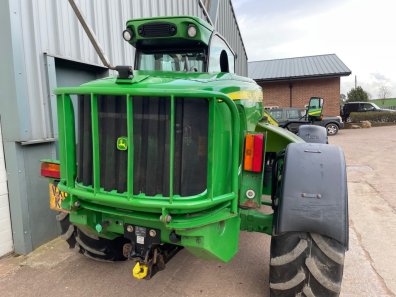 John Deere 3420