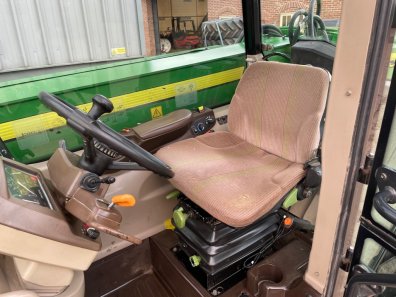 John Deere 3420