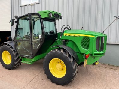 John Deere 3420