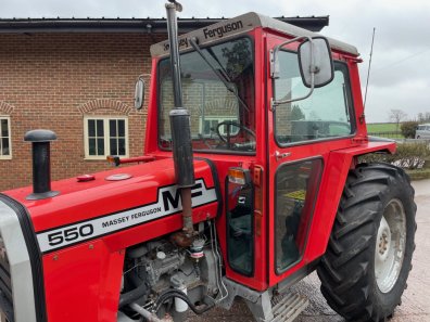Massey Ferguson 550