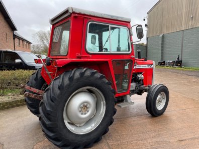 Massey Ferguson 550