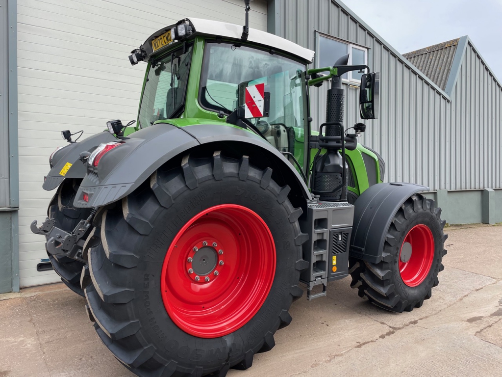Fendt 828 Profi-Plus