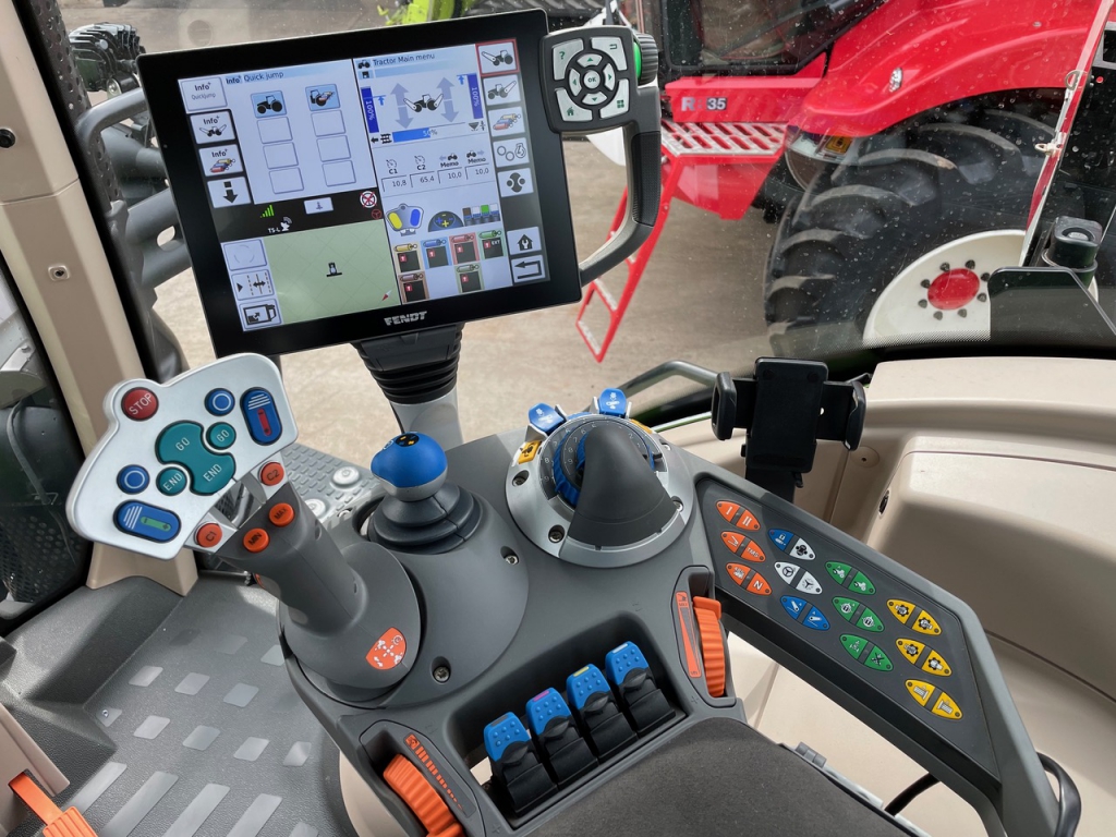 Fendt 828 Profi-Plus