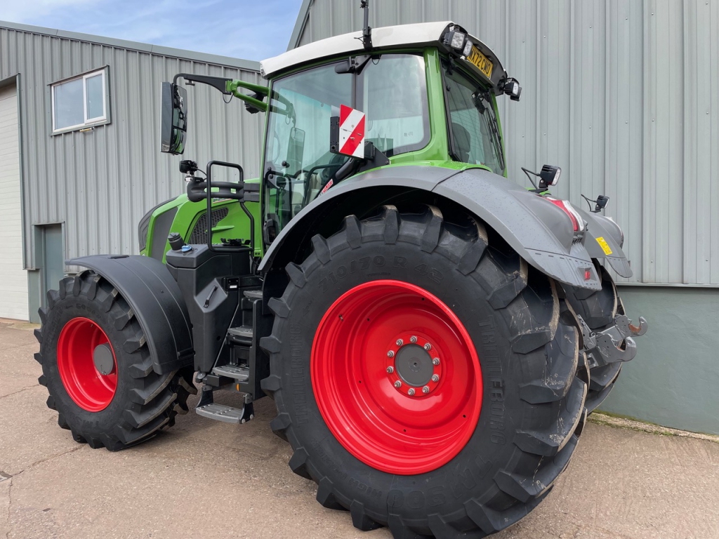 Fendt 828 Profi-Plus