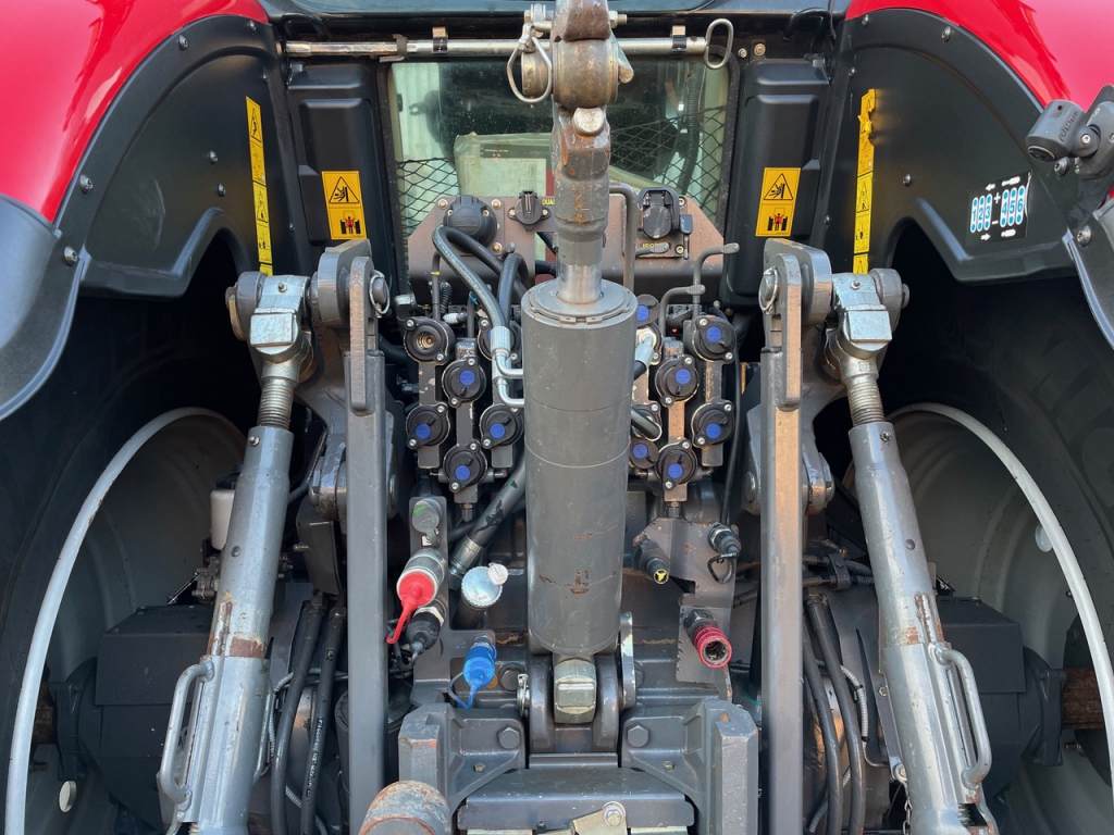 Massey Ferguson 8690
