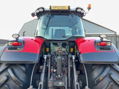 Massey Ferguson 8690