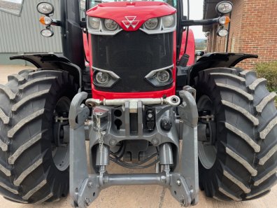 Massey Ferguson 6716S Efficient