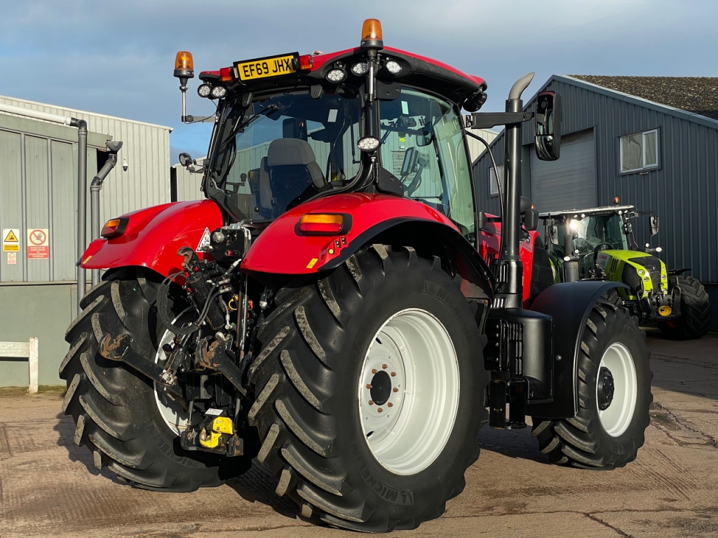 Case CVX 175