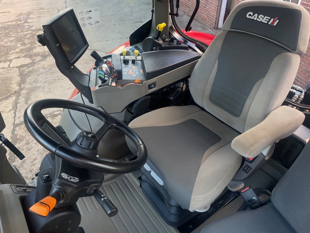 Case CVX 175