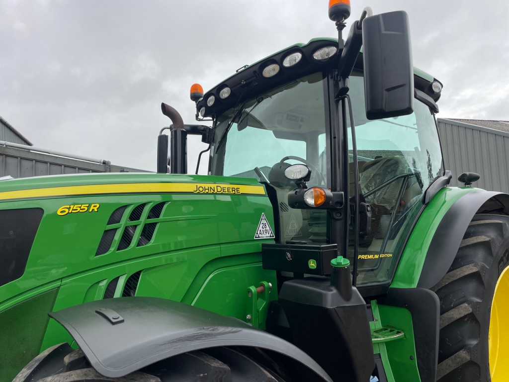 John Deere 6155R