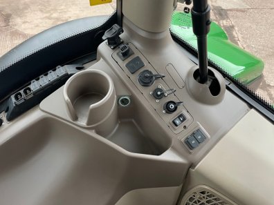 John Deere 6155R