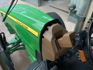 John Deere 8430