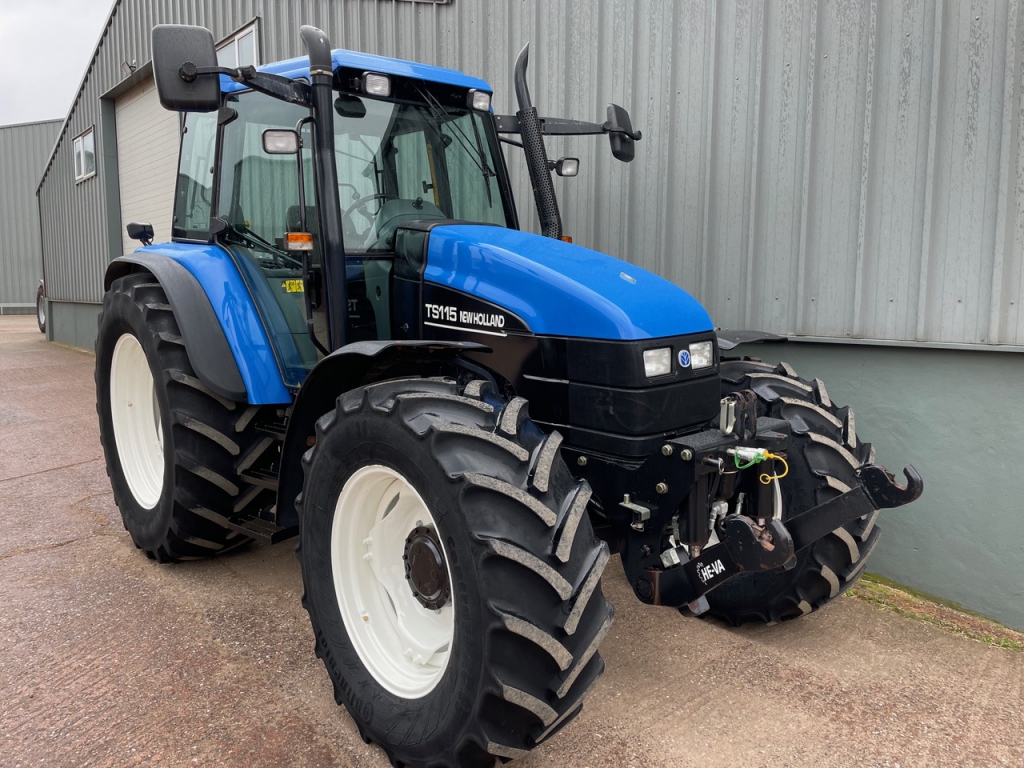 New Holland TS115 SLE