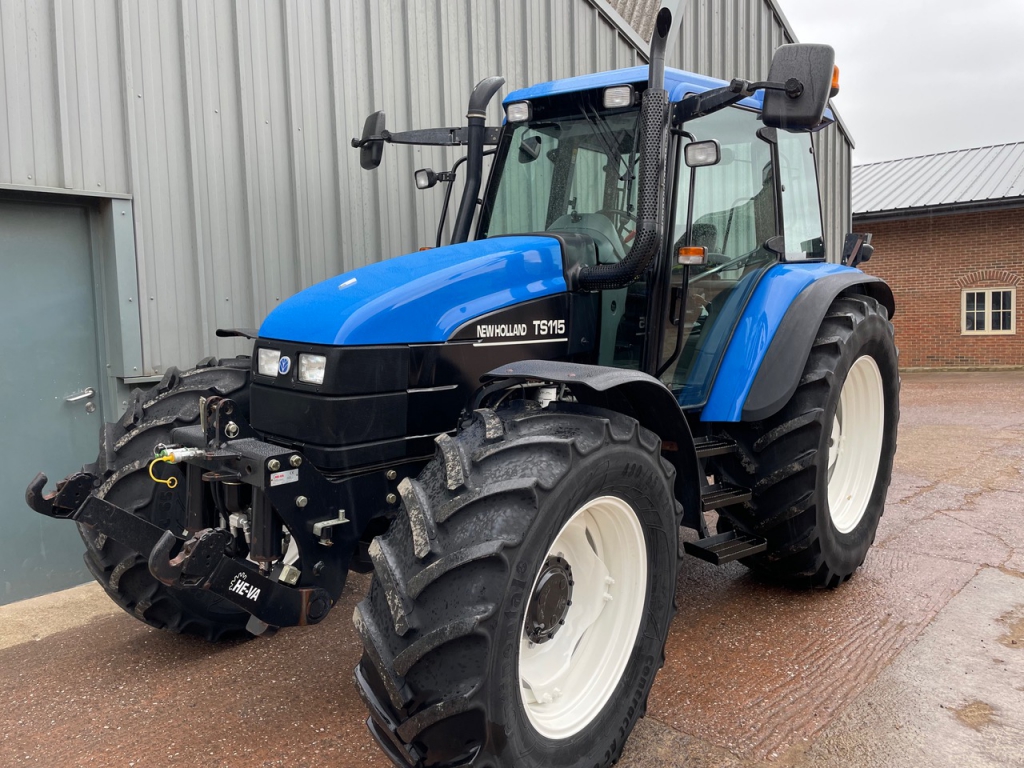 New Holland TS115 SLE