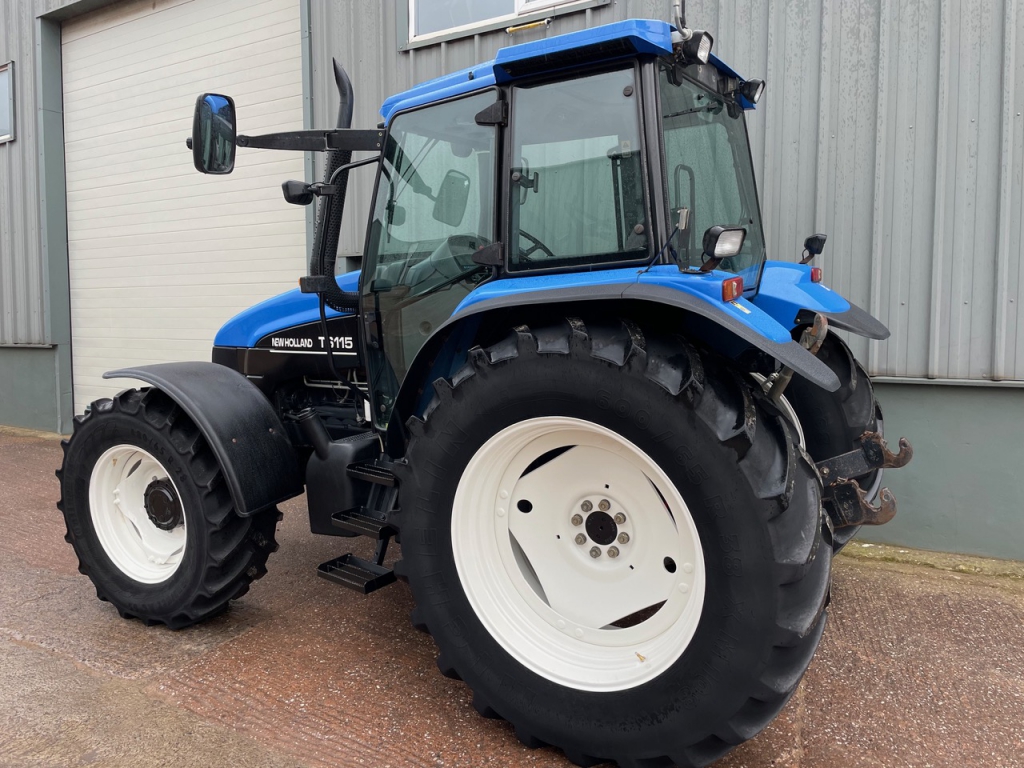 New Holland TS115 SLE
