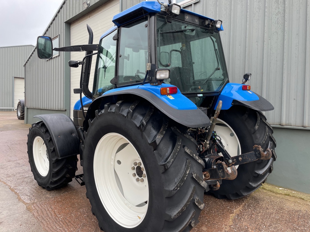 New Holland TS115 SLE