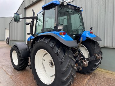 New Holland TS115 SLE