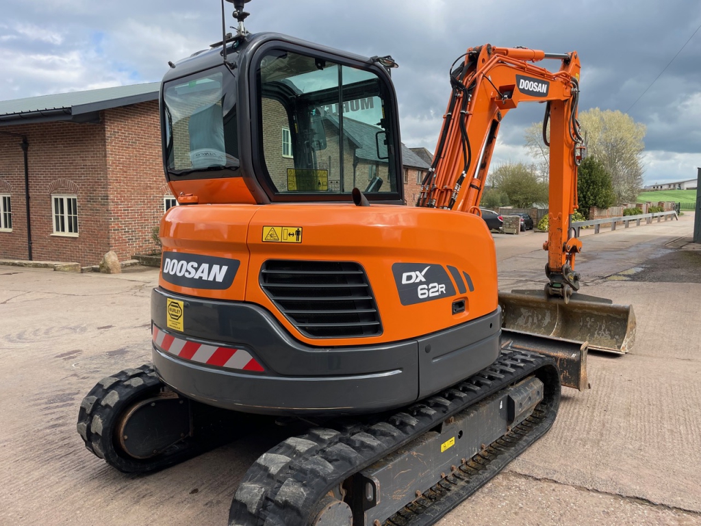 Doosan DX 62R-3