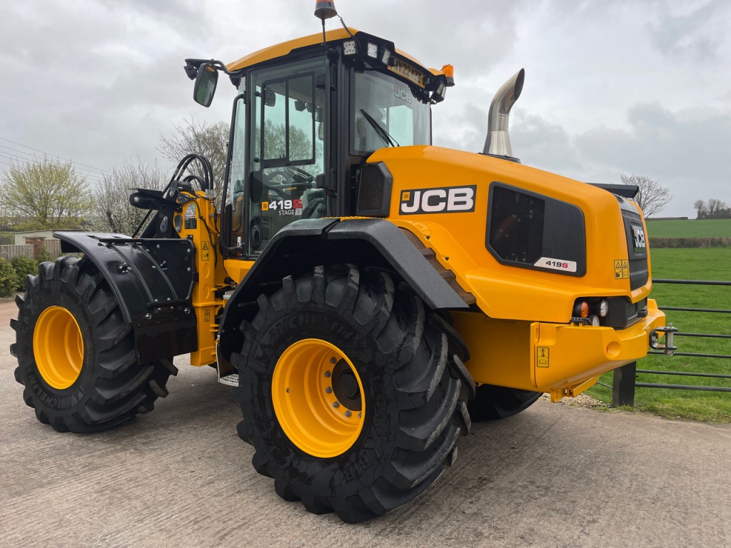 JCB 419S