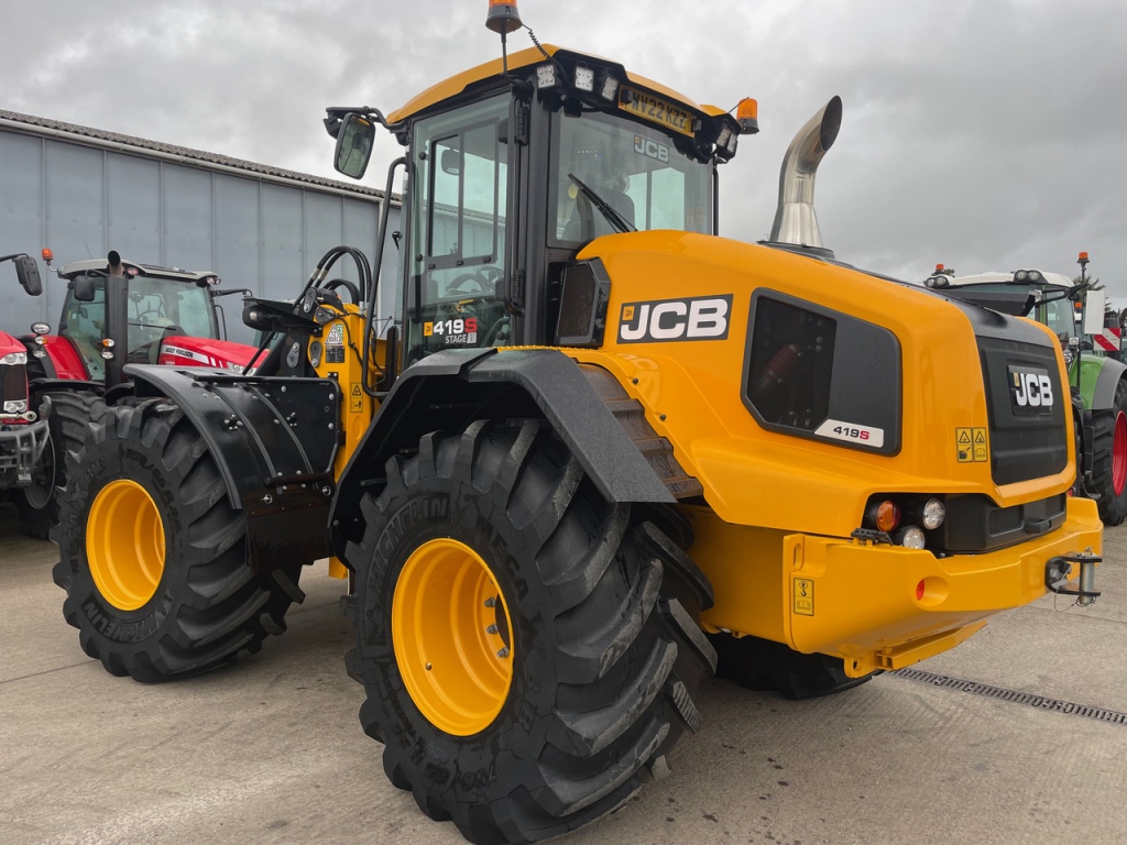 JCB 419S