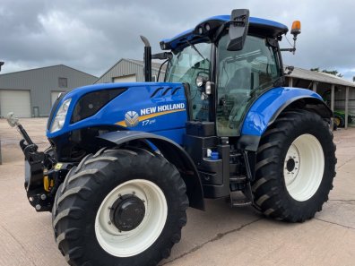 New Holland T7.210