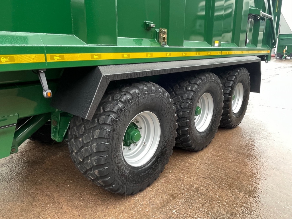 Bailey 22 ton TB tri-axle trailer