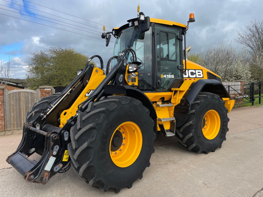 JCB 419S