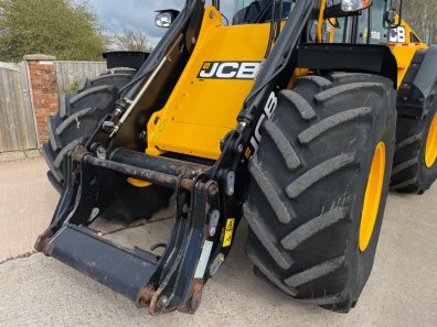 JCB 419S