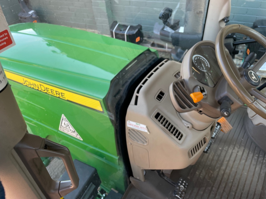 John Deere 6155R