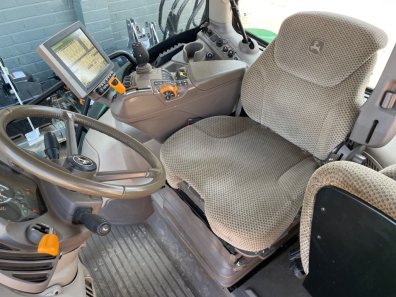 John Deere 6155R