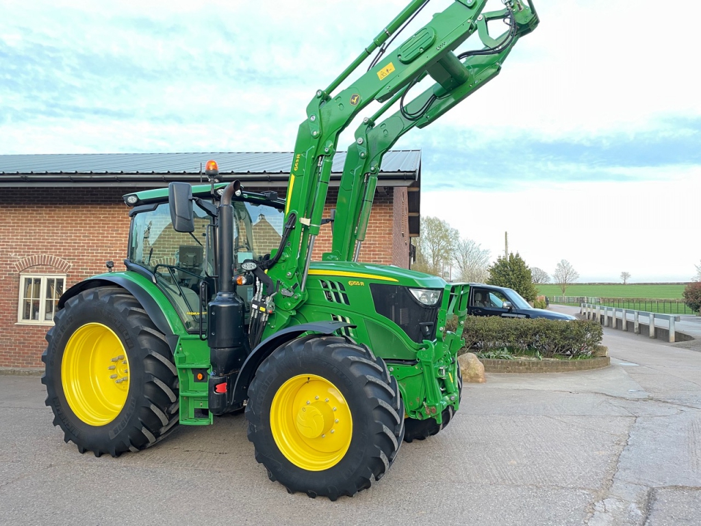 John Deere 6155R